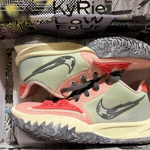Nike Kyrie Low 4 in Pale Coral and Iron Grey